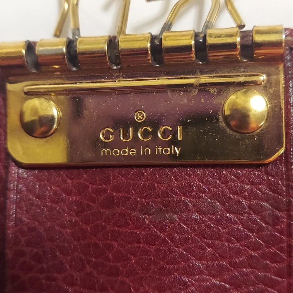 GUCCI SHERRY LINE GG Logo Canvas   Key Case Rare Burgundy Brown Cream Colorway.